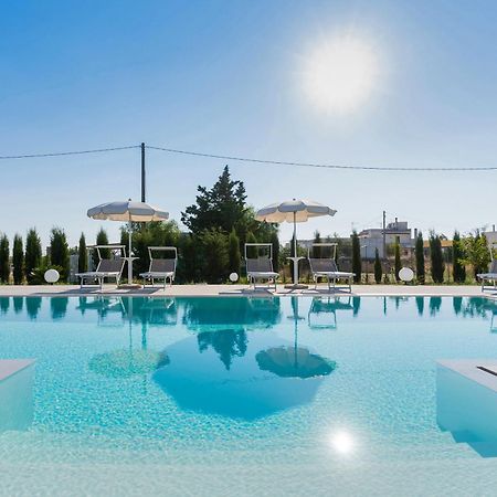 Green Sea Villas トッレ・サン・ジョヴァンニ・ウジェント エクステリア 写真